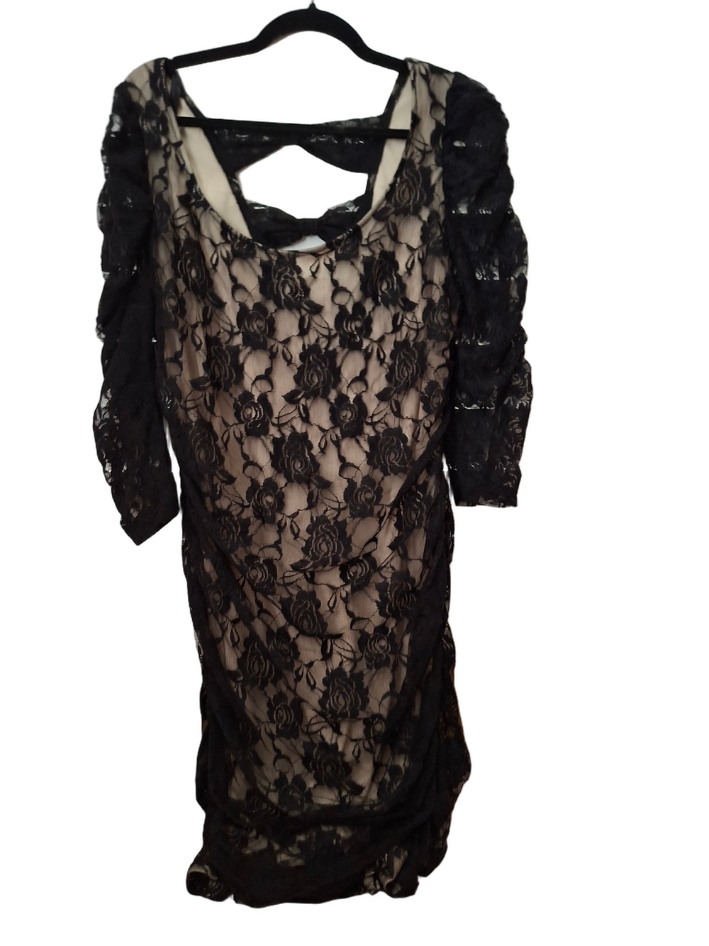 torrid Black Lace Overlay Dress with Nude Underlay Sz 1X Diva Witchy Whimsigoth